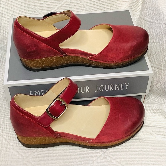 Dansko Mae Red Leather Mary Jane Clogs Comfort Shoes Adjustable Buckle Strap - Picture 8 of 14